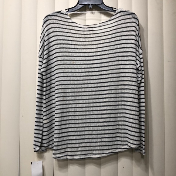 Long sleeve striped sweater - Picture 2 of 3
